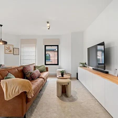 Comfort Aan Stadsrand Gent, Vlakbij Natuurgebied アパート