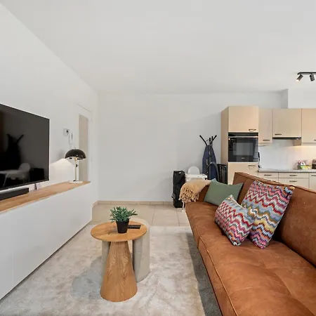 Comfort Aan Stadsrand Gent, Vlakbij Natuurgebied アパート